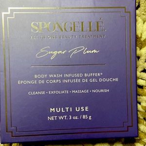 $2 for $22 SPONGELLE Boxed Flower Sponge in Sugar Plum NIB!